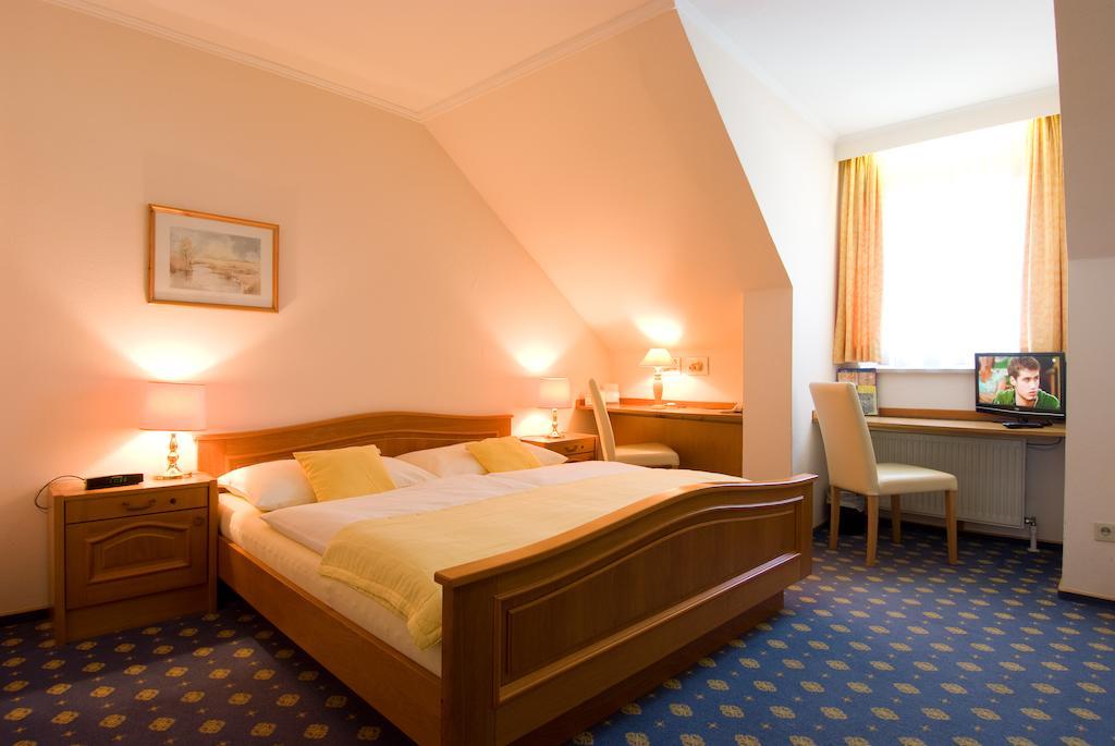 Hotel Biedermeier Hof Schärding Chambre photo
